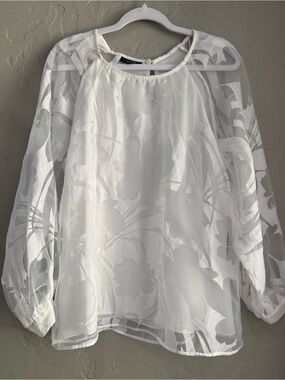 White Floral Burnout Sheer Large Alfani Blouse Lightweight long sleeve